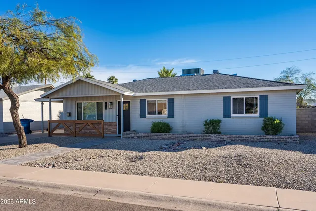 $549,000 | 1715 South Roberts Road, Tempe, AZ 85281
