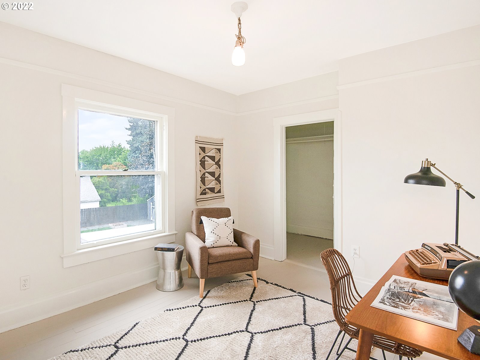 2041 North Rosa Parks Way Portland, OR 97217 - Photo 21 of 32 Bedroom