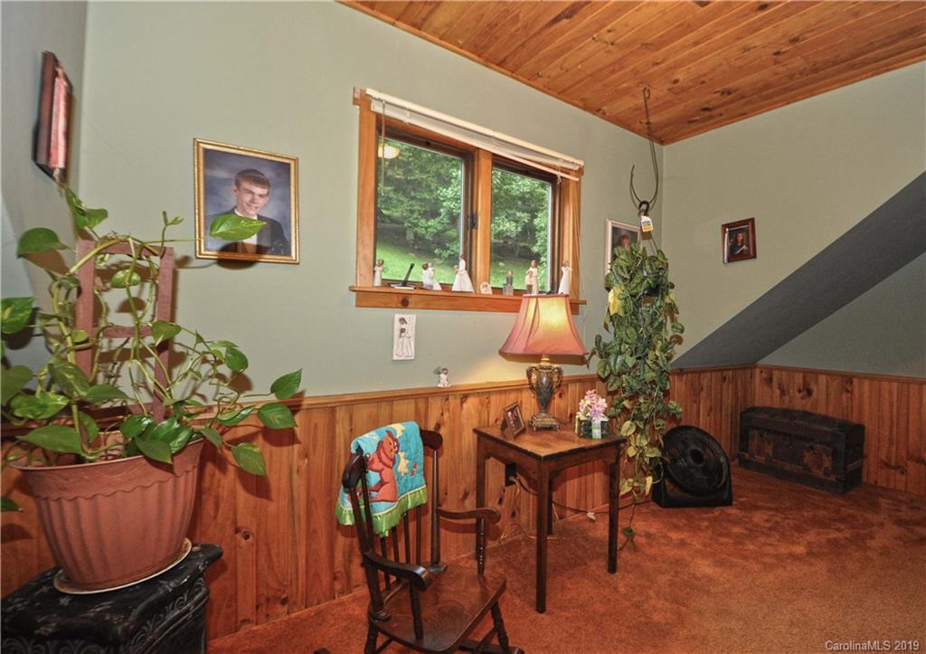 378 Howard Moore Road Hot Springs, NC 28743 - Photo 14 of 41 Gallery Image 14