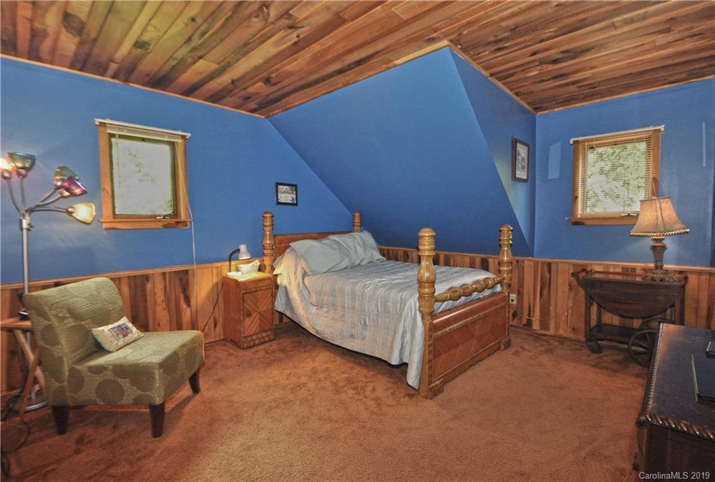 378 Howard Moore Road Hot Springs, NC 28743 - Photo 15 of 41 Gallery Image 15