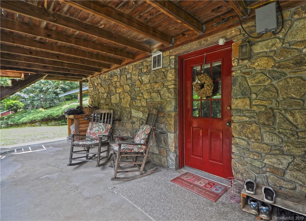 378 Howard Moore Road Hot Springs, NC 28743 - Photo 17 of 41 Gallery Image 17