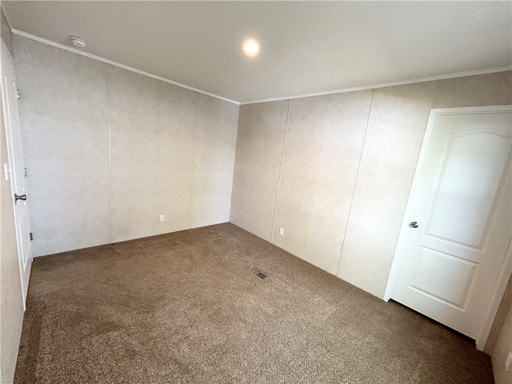 210 Spring Run Manchester, NY 14432 - Photo 16 of 28