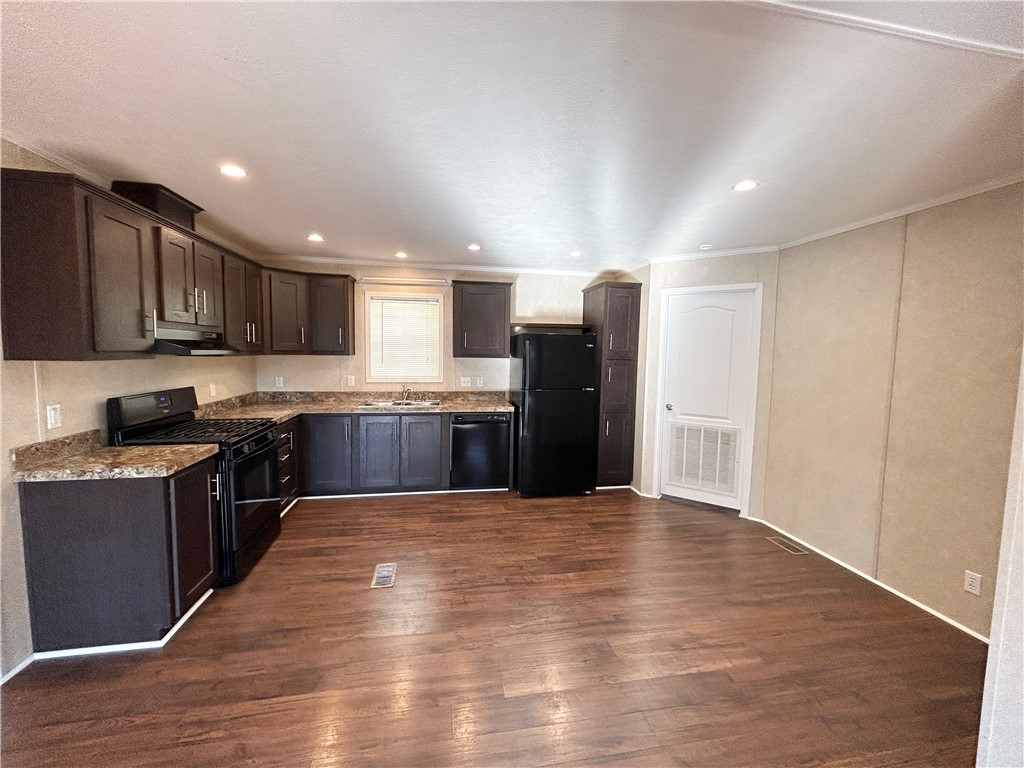 210 Spring Run Manchester, NY 14432 - Photo 18 of 28