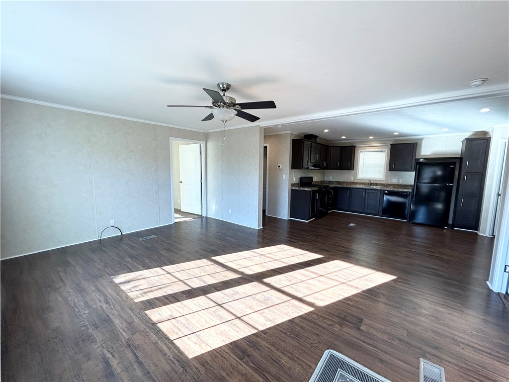 210 Spring Run Manchester, NY 14432 - Photo 24 of 28