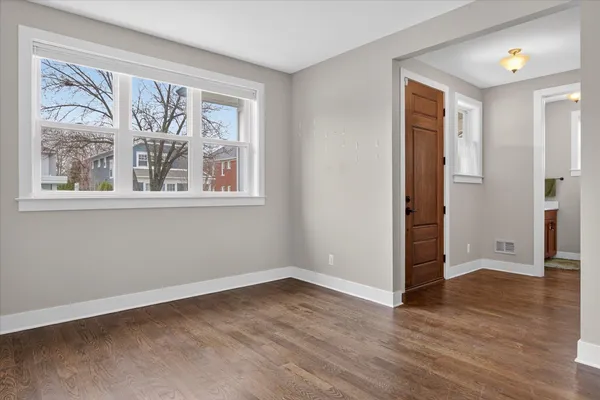 $925,000 | 721 East Farnum Avenue, Royal Oak, MI 48067