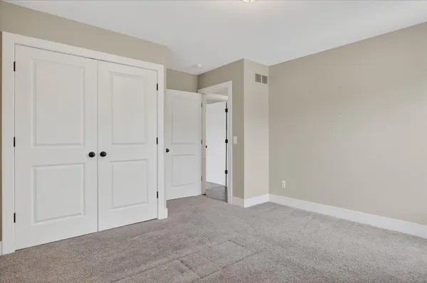 $925,000 | 721 East Farnum Avenue, Royal Oak, MI 48067