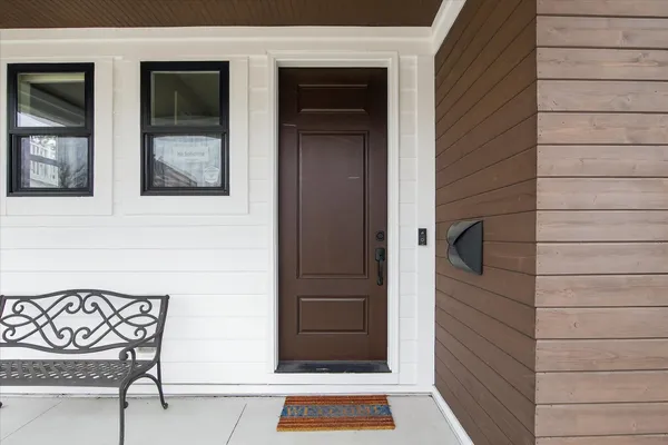 $925,000 | 721 East Farnum Avenue, Royal Oak, MI 48067