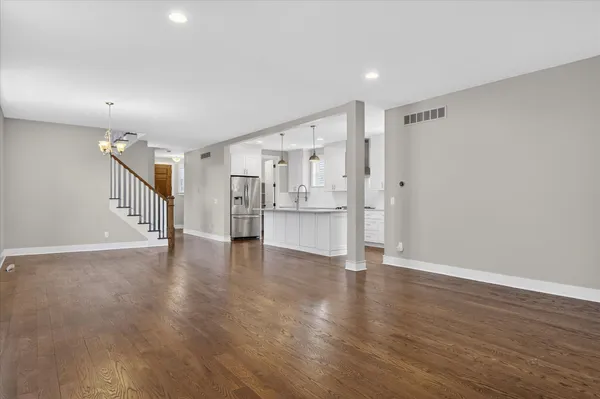 $925,000 | 721 East Farnum Avenue, Royal Oak, MI 48067