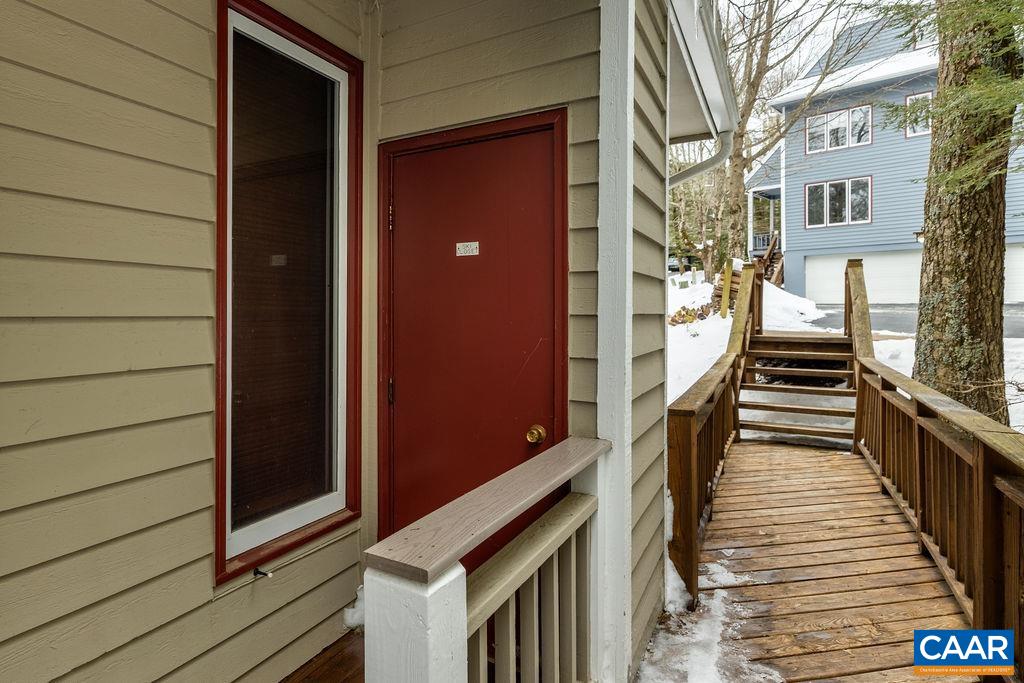 18 Trillium Cl Wintergreen, VA 22967 - Photo 5 of 35 Easy ingress/egress