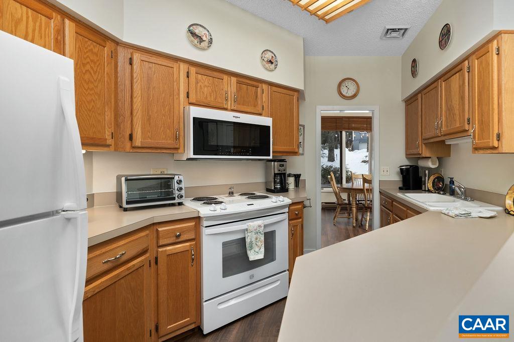 18 Trillium Cl Wintergreen, VA 22967 - Photo 8 of 35