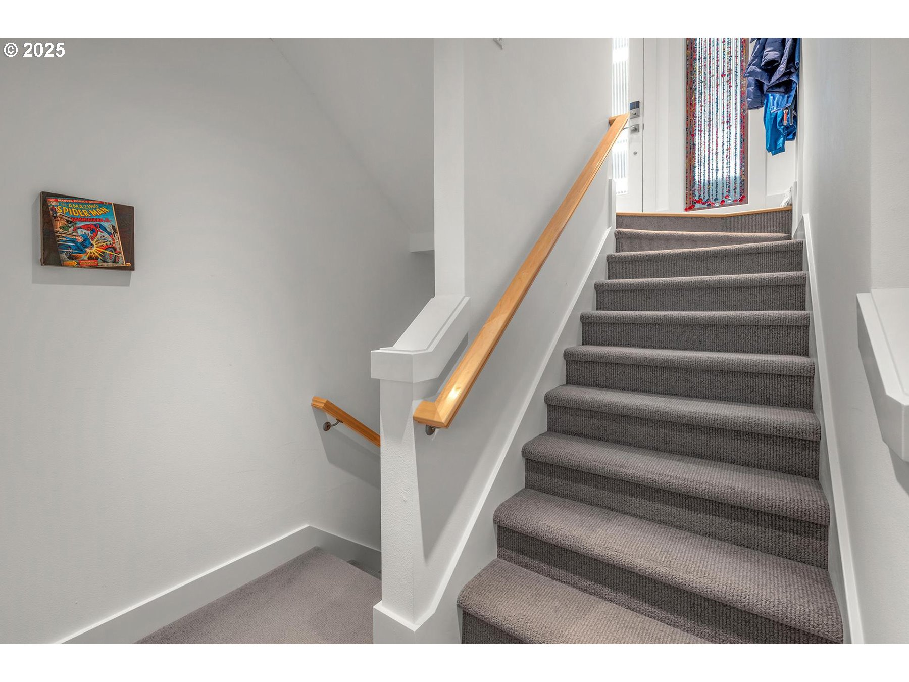 2416 Southwest Cedar Street Portland, OR 97205 - Photo 16 of 33 Gallery Image 16