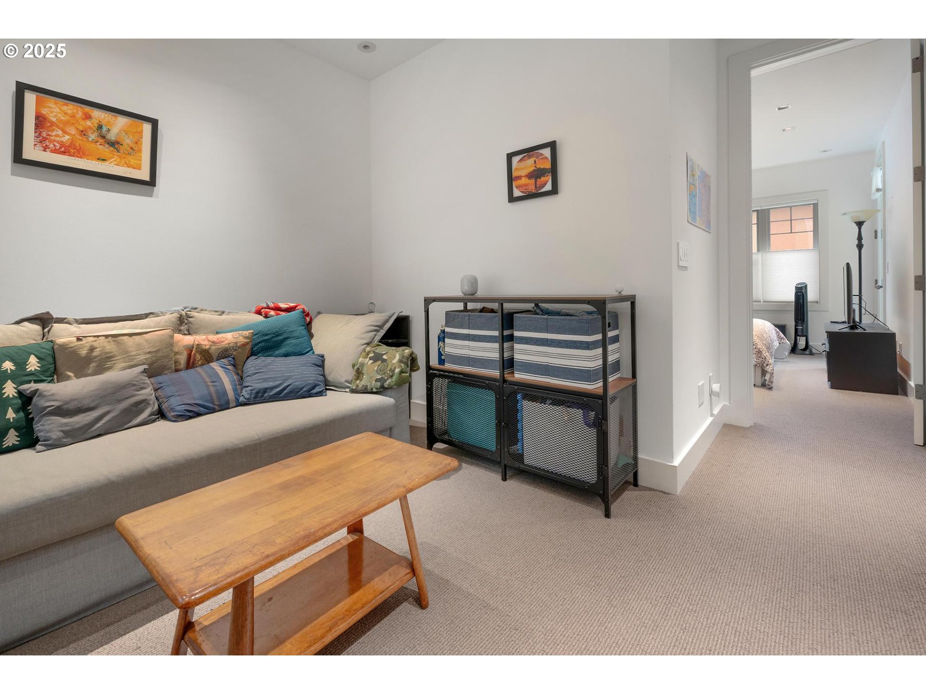 2416 Southwest Cedar Street Portland, OR 97205 - Photo 18 of 33 Gallery Image 18