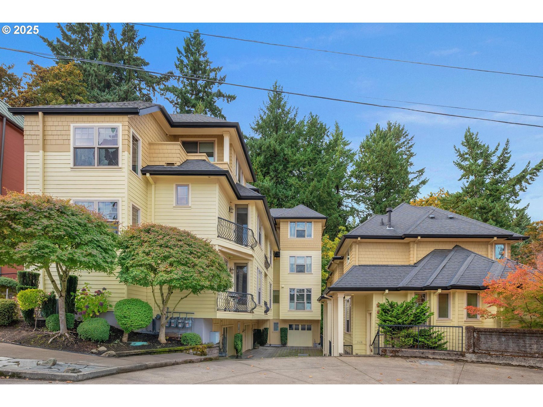 2416 Southwest Cedar Street Portland, OR 97205 - Photo 25 of 33 Gallery Image 25