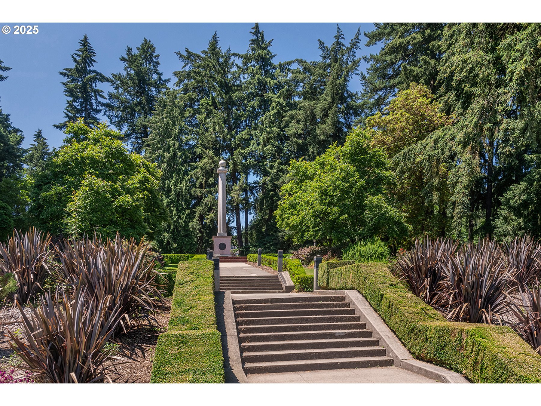 2416 Southwest Cedar Street Portland, OR 97205 - Photo 33 of 33 Gallery Image 33