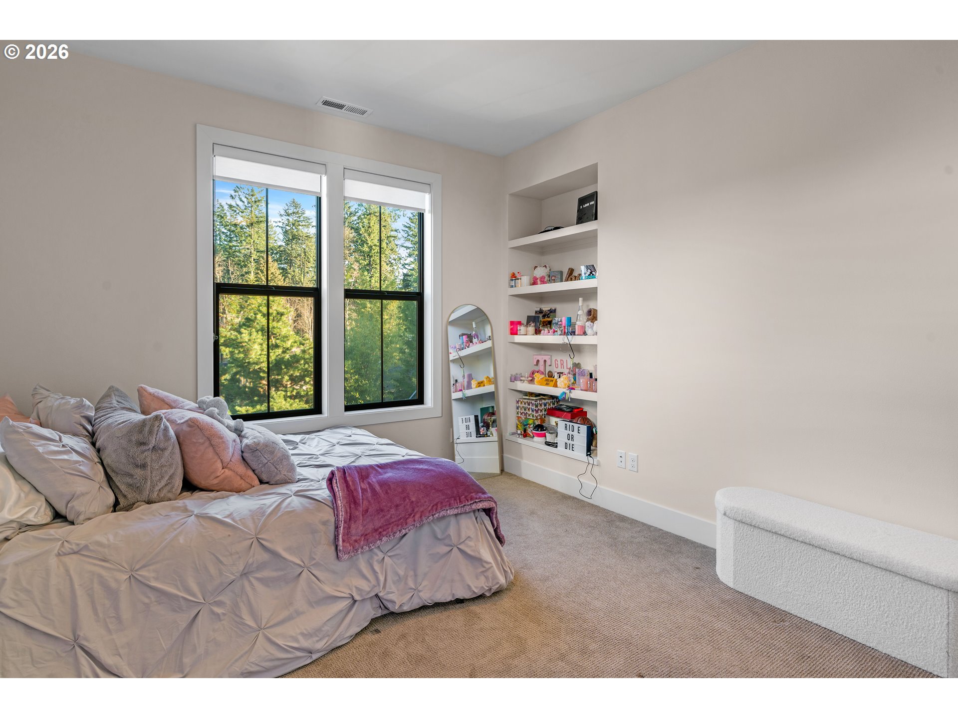 9364 Southwest Morrison Street Portland, OR 97225 - Photo 28 of 44