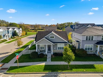 $550,000 | 2914 Bulwer Lane, Fitchburg, WI 53711