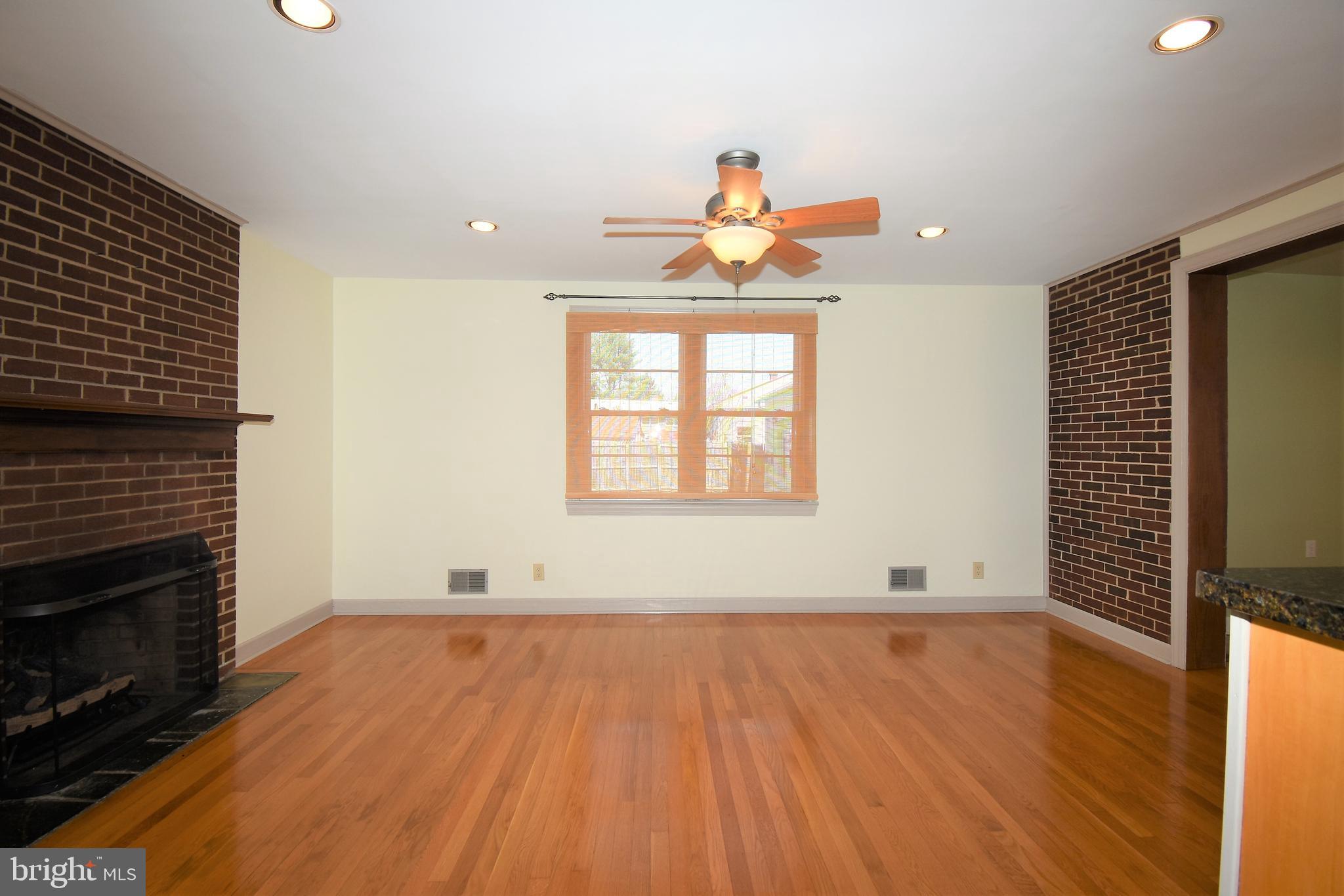 204 Selma Road Orange, VA 22960 - Photo 17 of 52 Family Room w/Fireplace
