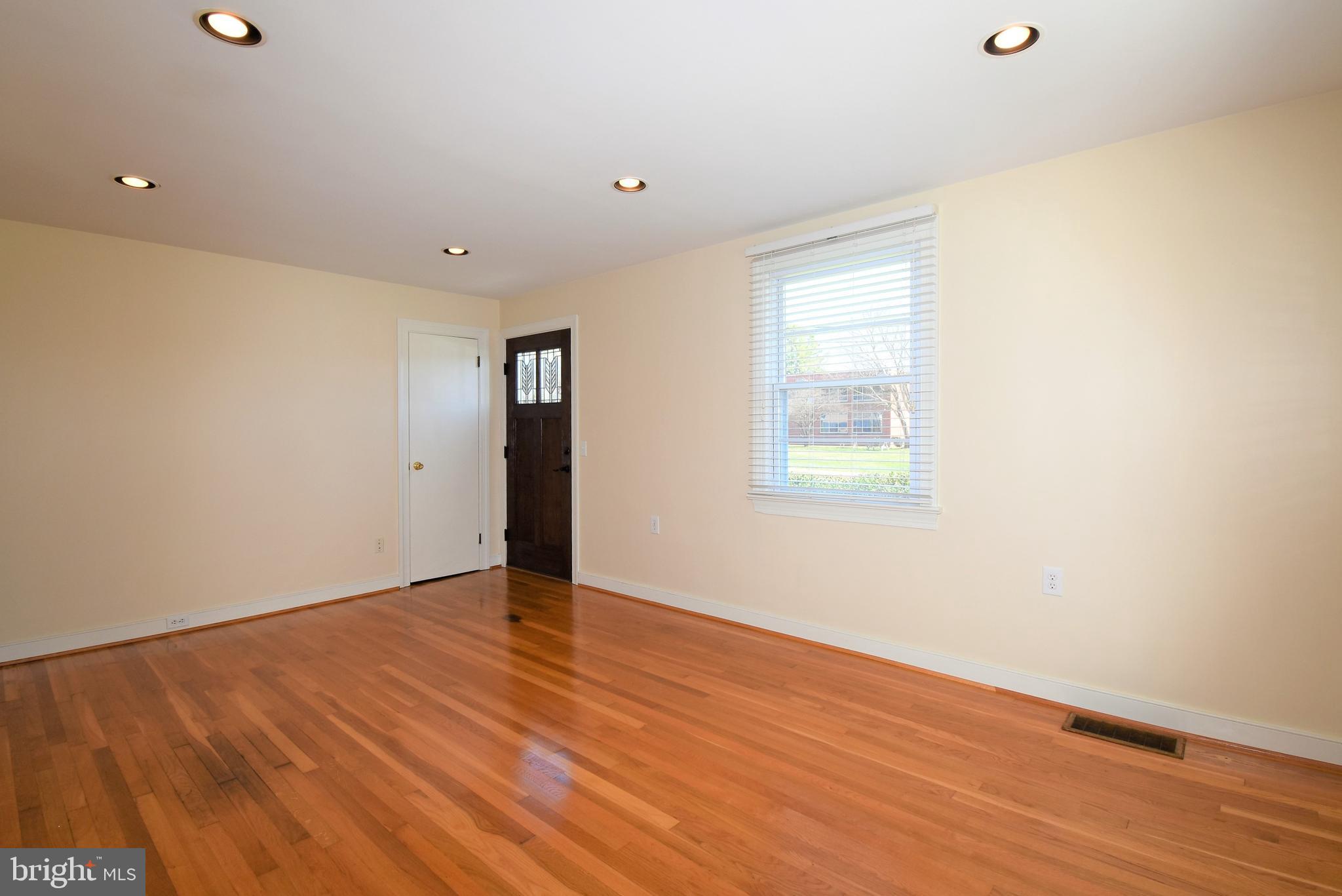 204 Selma Road Orange, VA 22960 - Photo 46 of 52 Living Room