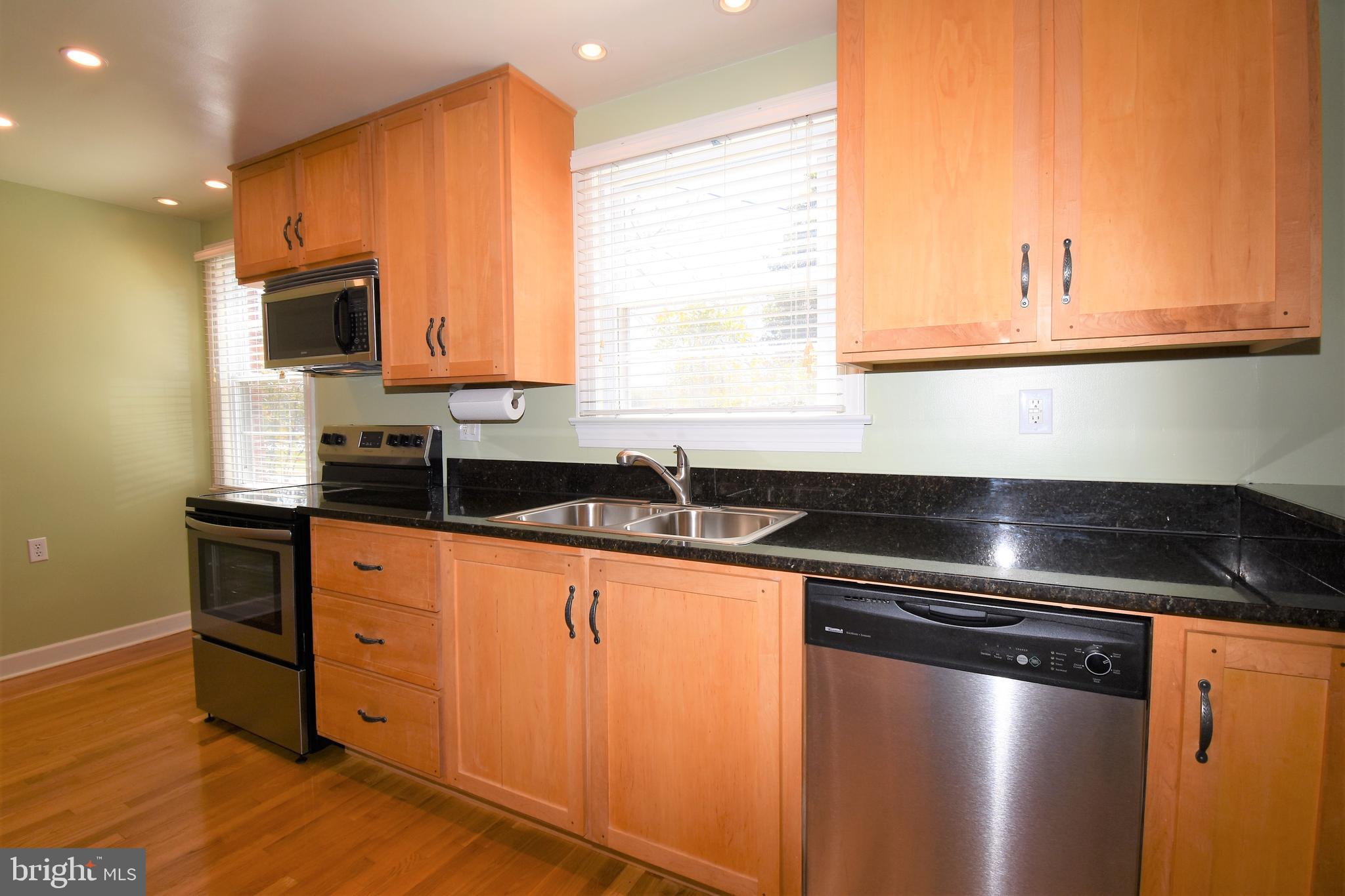 204 Selma Road Orange, VA 22960 - Photo 5 of 52 Kitchen