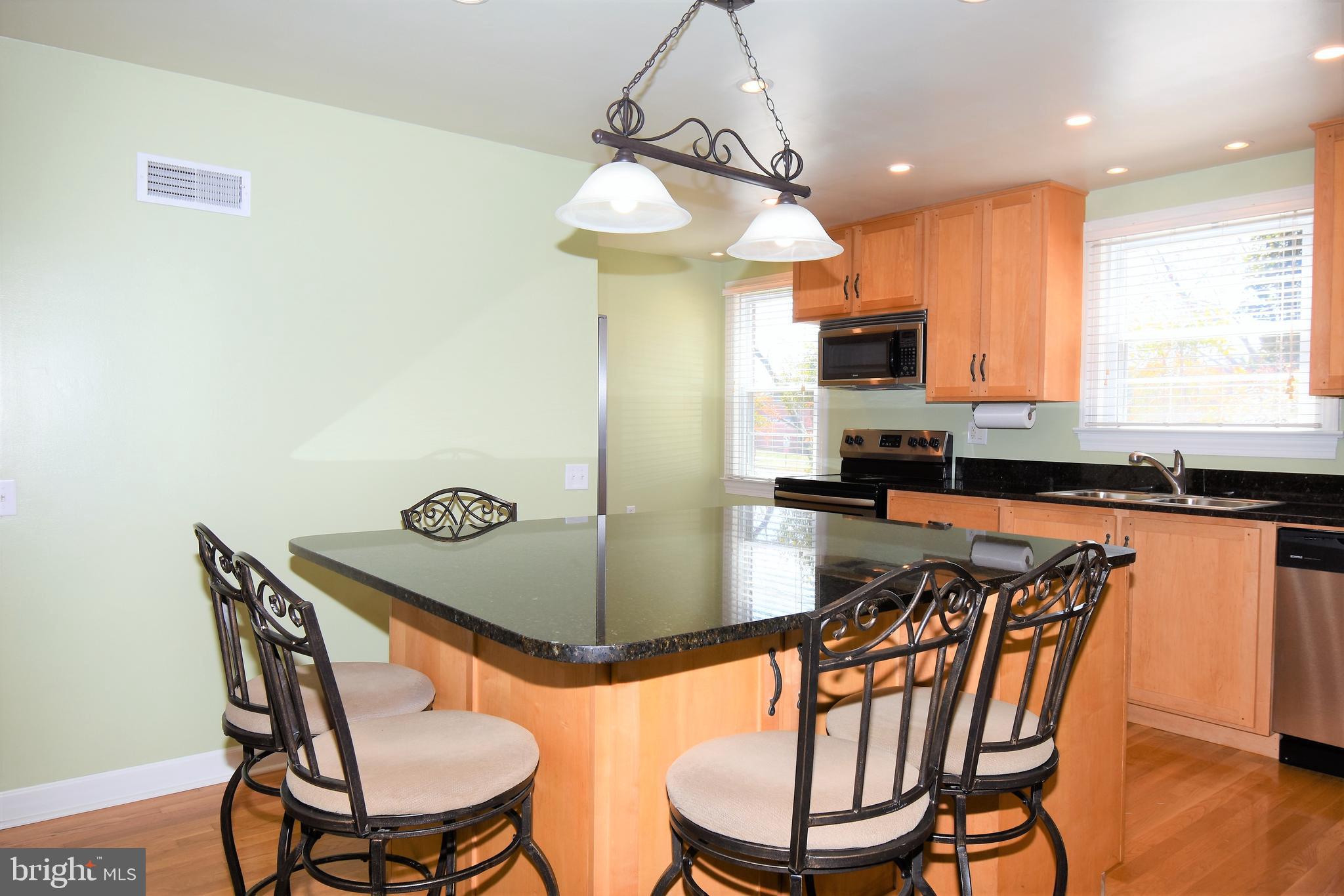 204 Selma Road Orange, VA 22960 - Photo 7 of 52 Kitchen
