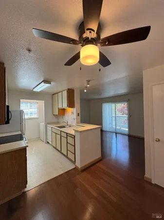 $2,150 | 375 Lighthouse Drive, Vallejo, CA 94590