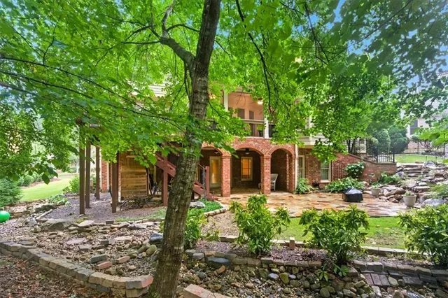 $950,000 | 120 Fernwood Drive, Woodstock, GA 30188