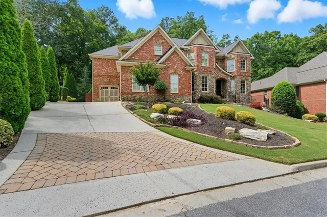 $950,000 | 120 Fernwood Drive, Woodstock, GA 30188