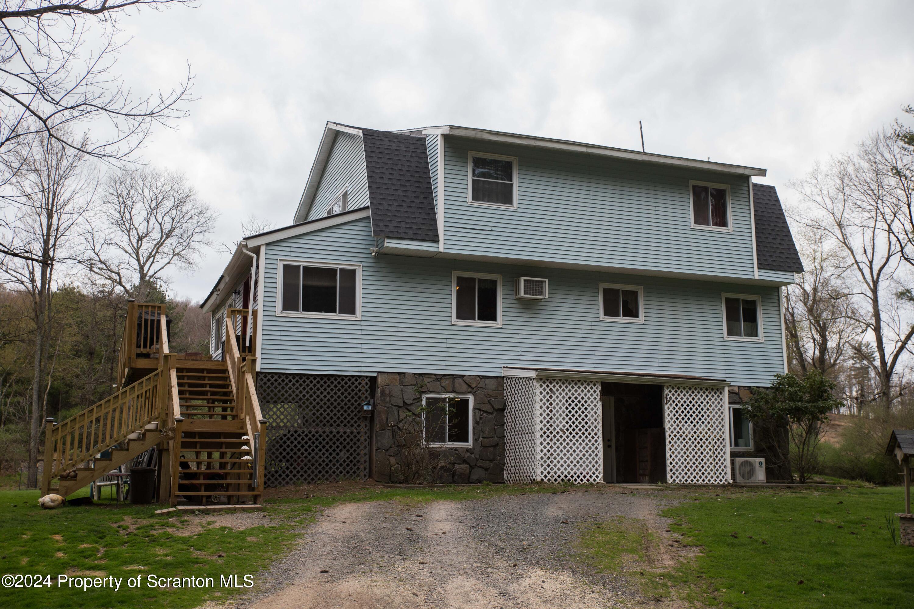 88 Riverside Drive Hawley, PA 18428 - Photo 3 of 45 Gallery Image 3