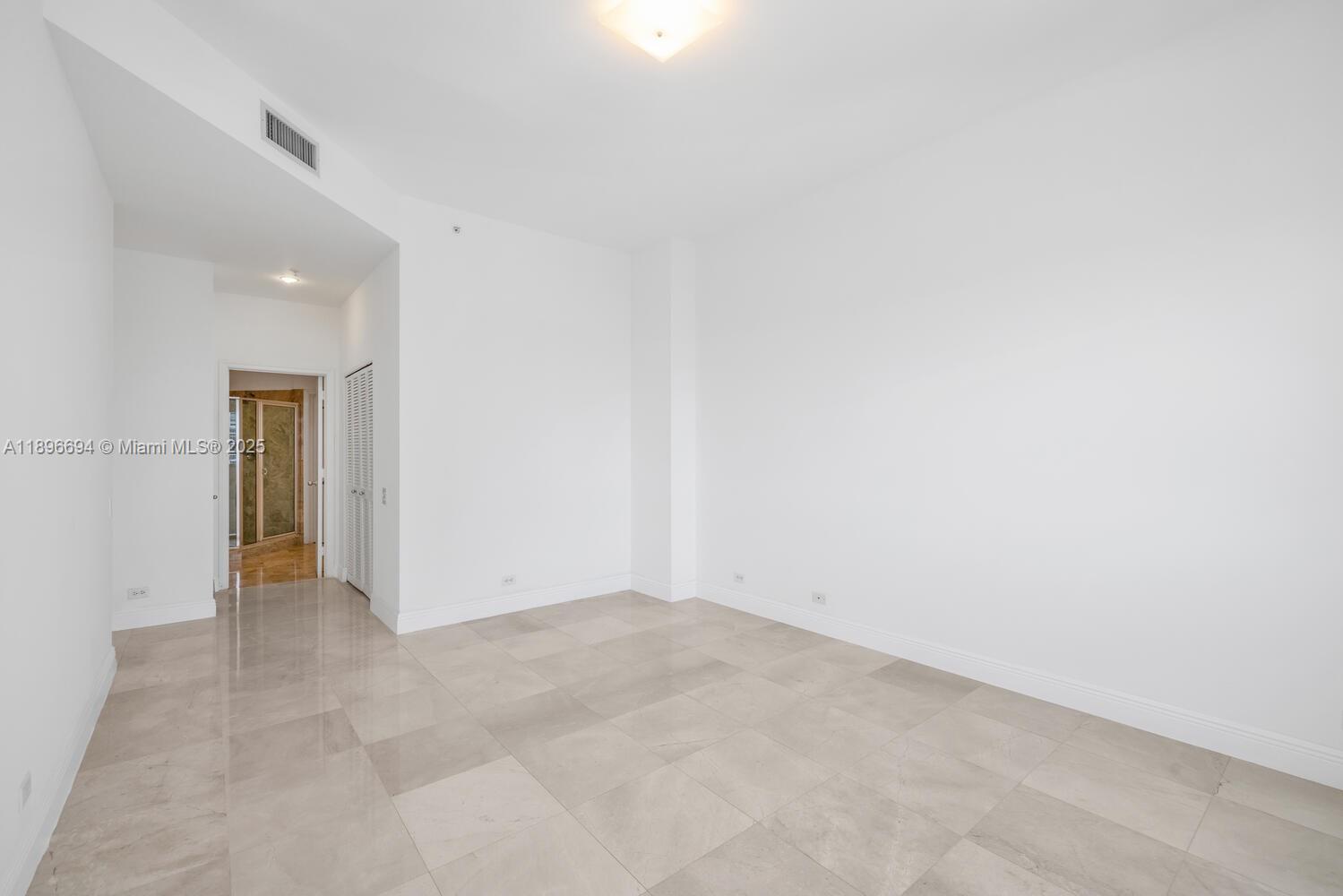 888 Brickell Key Drive, Unit 2607 Miami, FL 33131 - Photo 20 of 43 a view of an empty room
