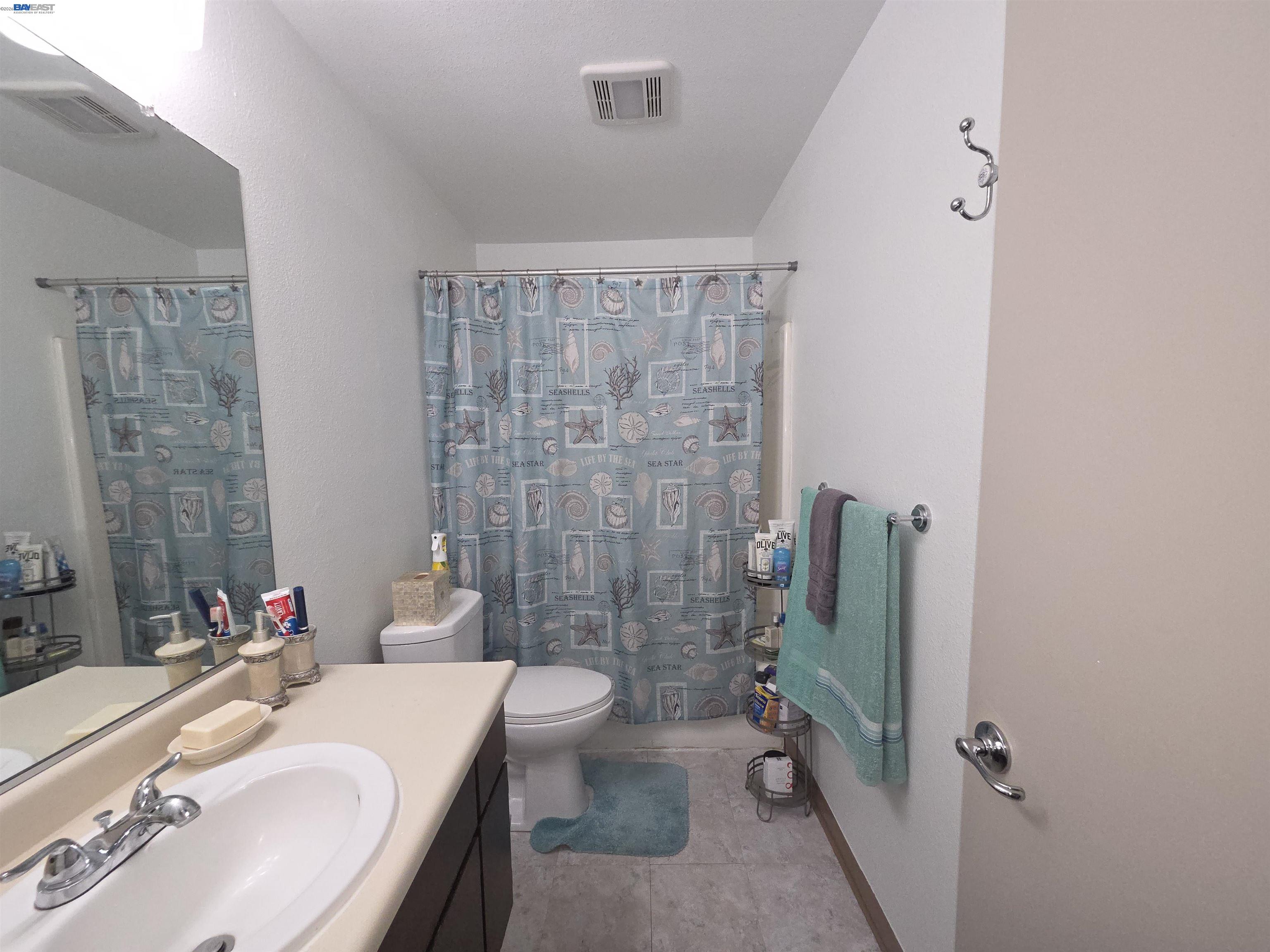 1609 West Swain Road Stockton, CA 95207 - Photo 15 of 28