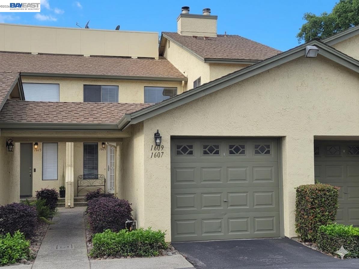 1609 West Swain Road Stockton, CA 95207 - Photo 2 of 28