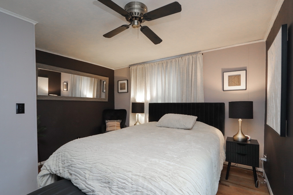 1128 Page Boulevard Springfield, MA 01104 - Photo 17 of 40