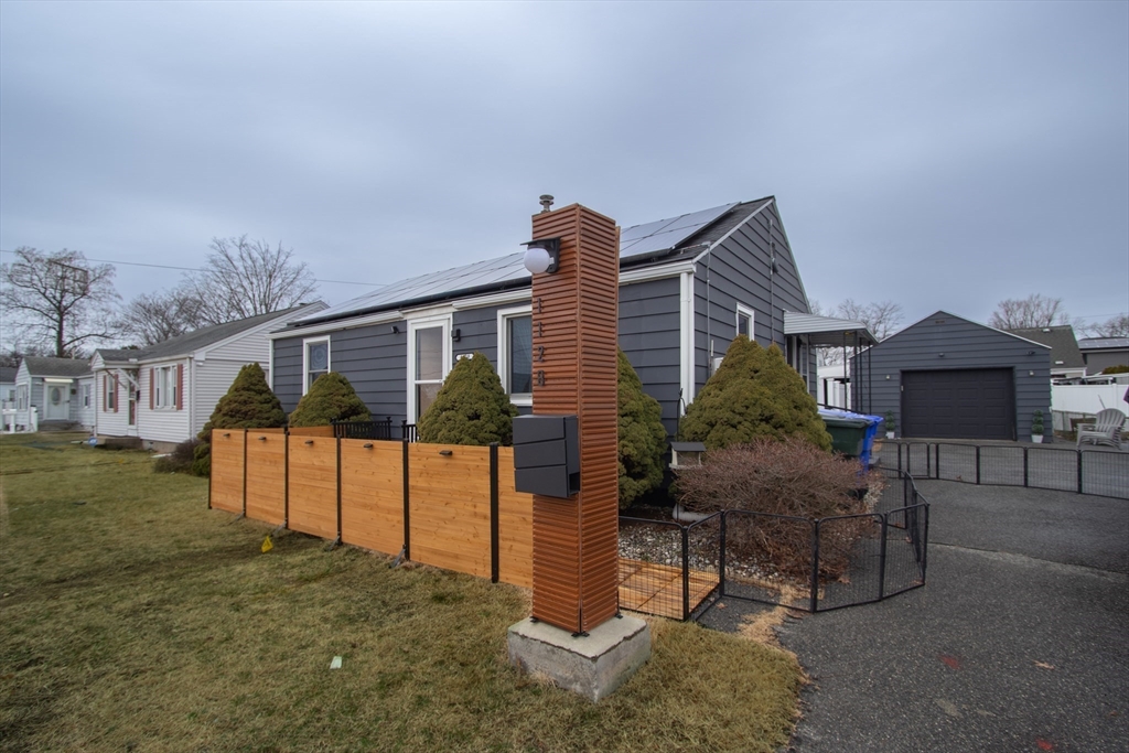 1128 Page Boulevard Springfield, MA 01104 - Photo 2 of 40