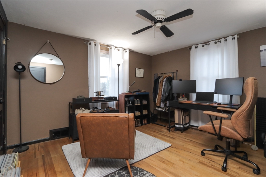 1128 Page Boulevard Springfield, MA 01104 - Photo 21 of 40