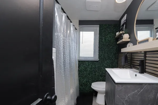 $264,900 | 1128 Page Boulevard, Springfield, MA 01104