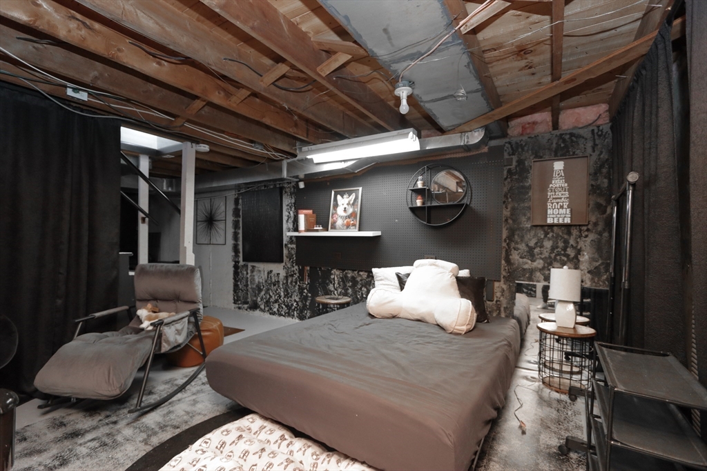 1128 Page Boulevard Springfield, MA 01104 - Photo 31 of 40