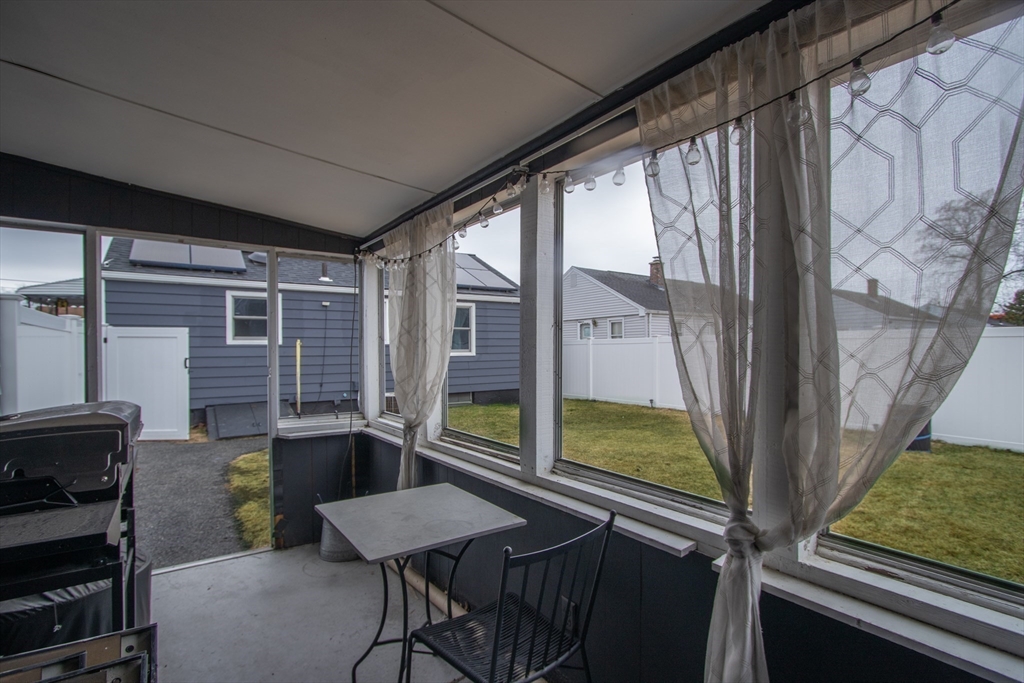 1128 Page Boulevard Springfield, MA 01104 - Photo 36 of 40