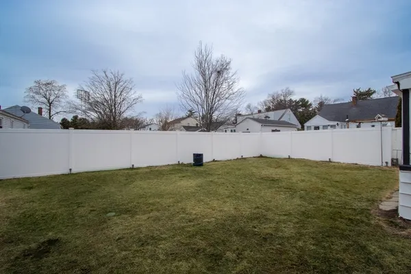 $264,900 | 1128 Page Boulevard, Springfield, MA 01104