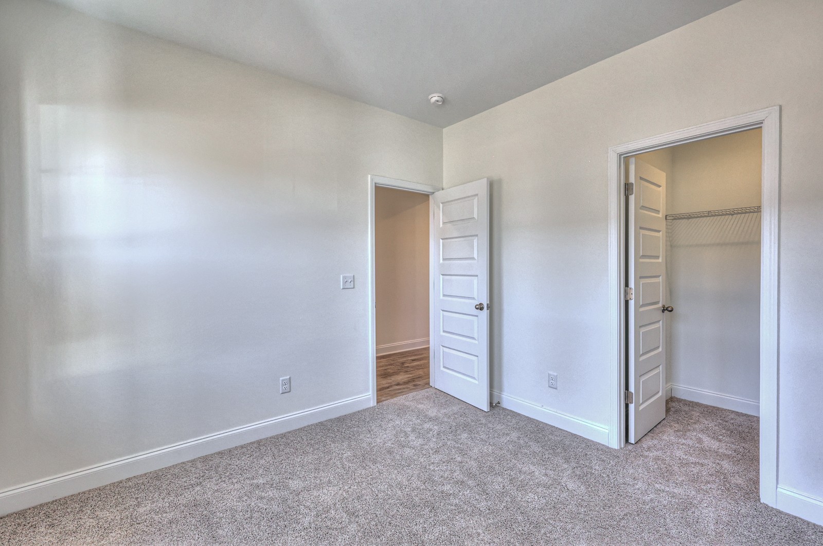 1047 Bluestem Road Columbia, TN 38401 - Photo 7 of 36 Gallery Image 7