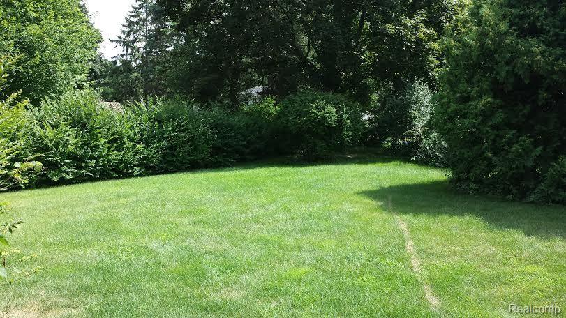 5657 Thorny Ash Road Rochester, MI 48306 - Photo 16 of 18