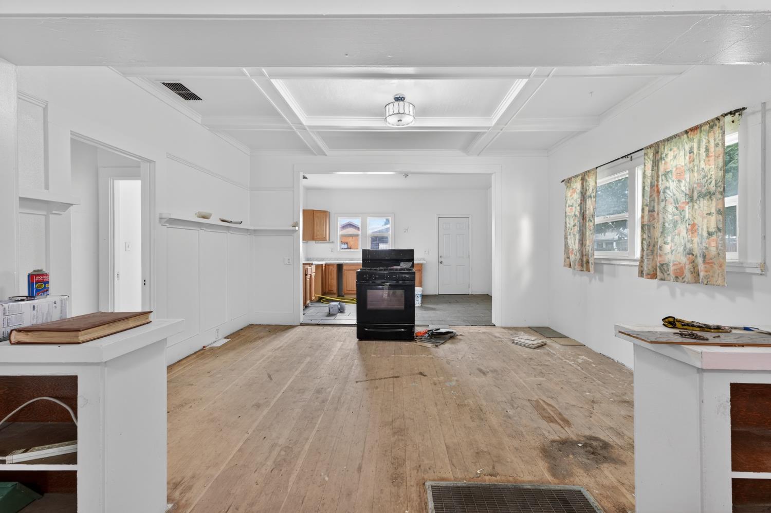 741 Reeves Avenue Yuba City, CA 95991 - Photo 8 of 28