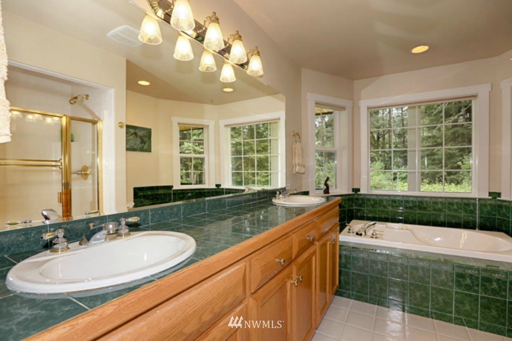 518 South Camano Ridge Road Camano Island, WA 98282 - Photo 13 of 22 Gallery Image 13