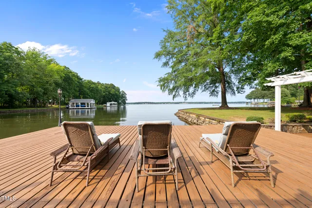 $2,995,000 | 121 Pomp Boys Drive, Littleton, NC 27850