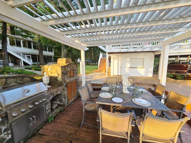 $2,995,000 | 121 Pomp Boys Drive, Littleton, NC 27850