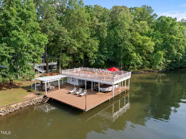 $2,995,000 | 121 Pomp Boys Drive, Littleton, NC 27850