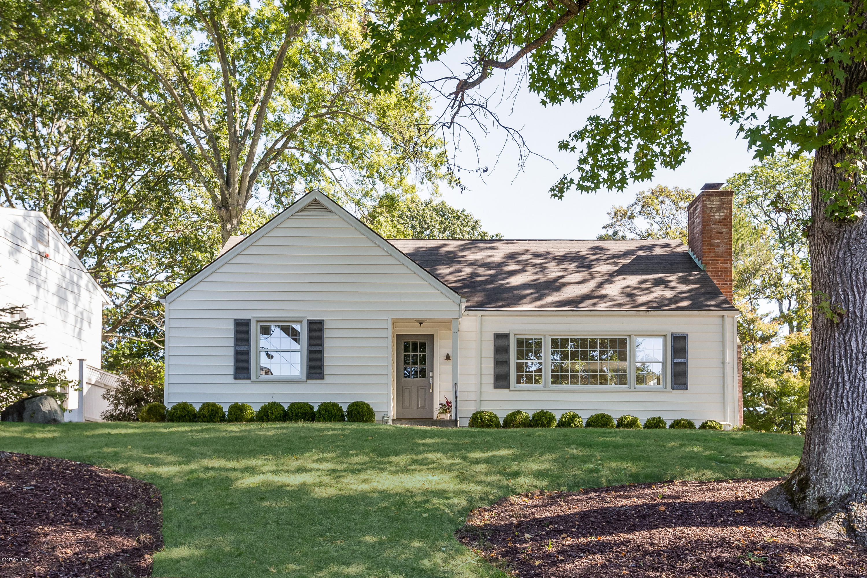 18 Annjim Drive Greenwich, CT 06830 - Photo 1 of 15 Front