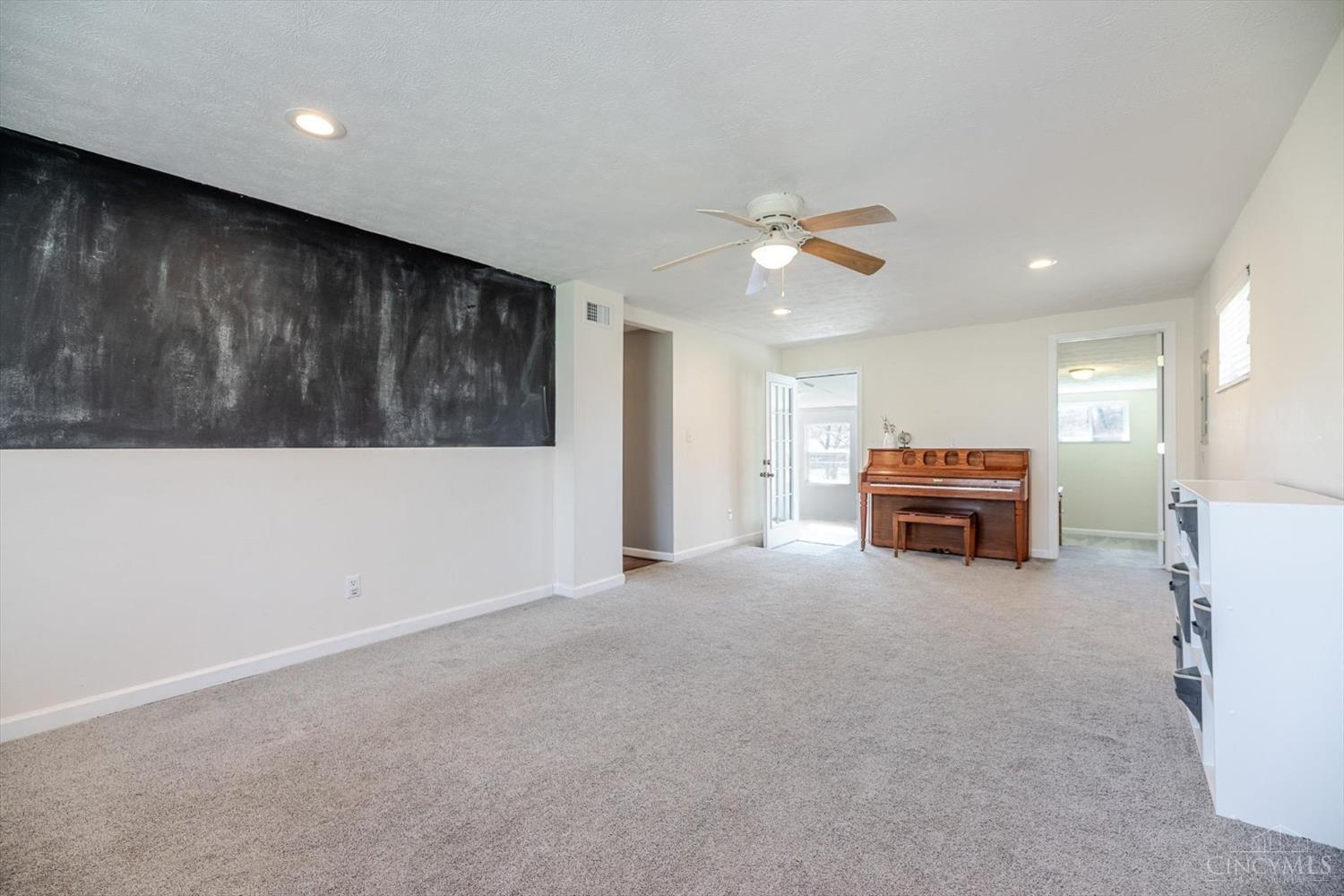 2108 East David Road Kettering, OH 45440 - Photo 22 of 43