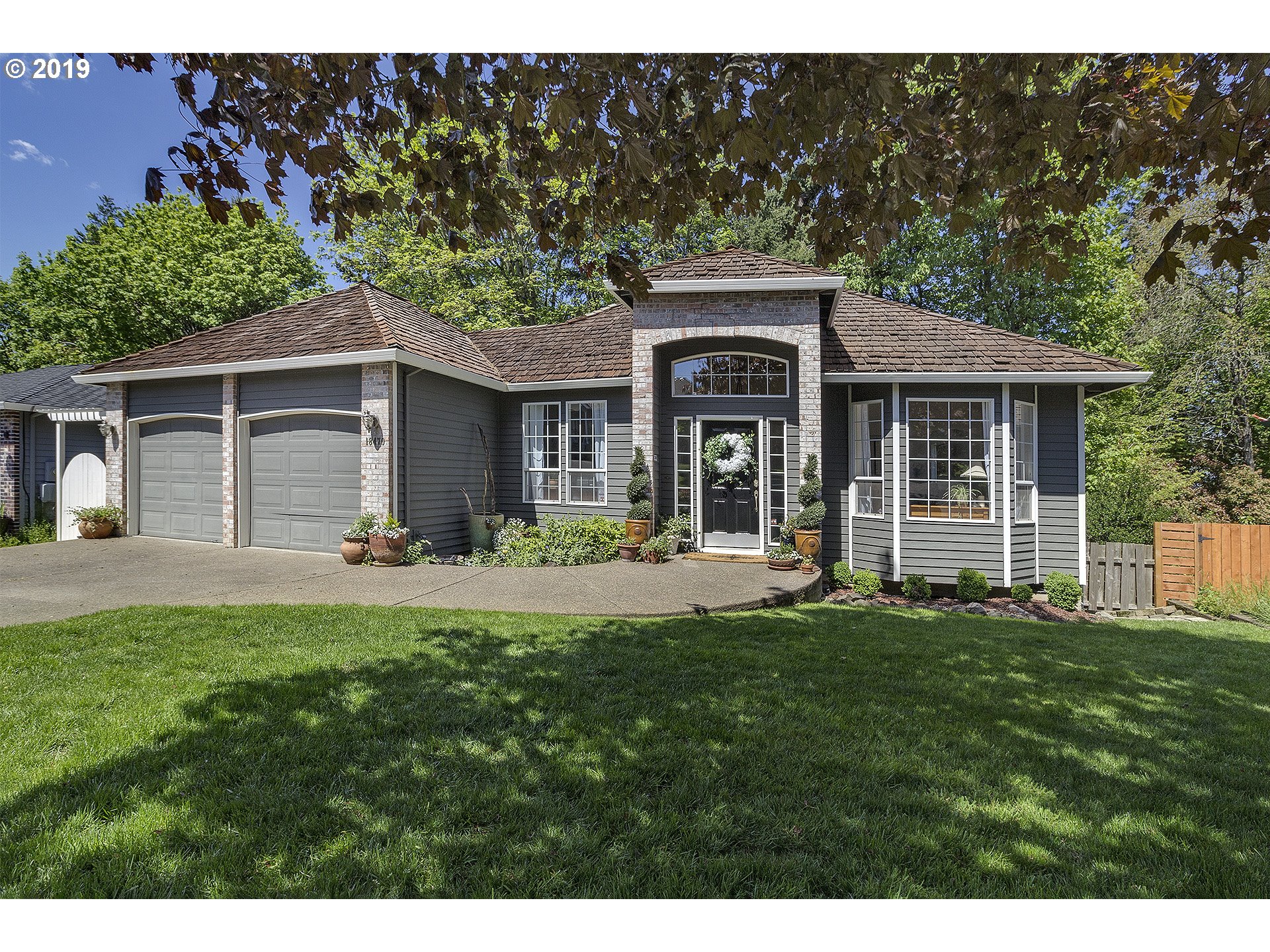 18470 Southwest Kelly View Loop Beaverton, OR 97007 - Photo 1 of 26 Gallery Image 1