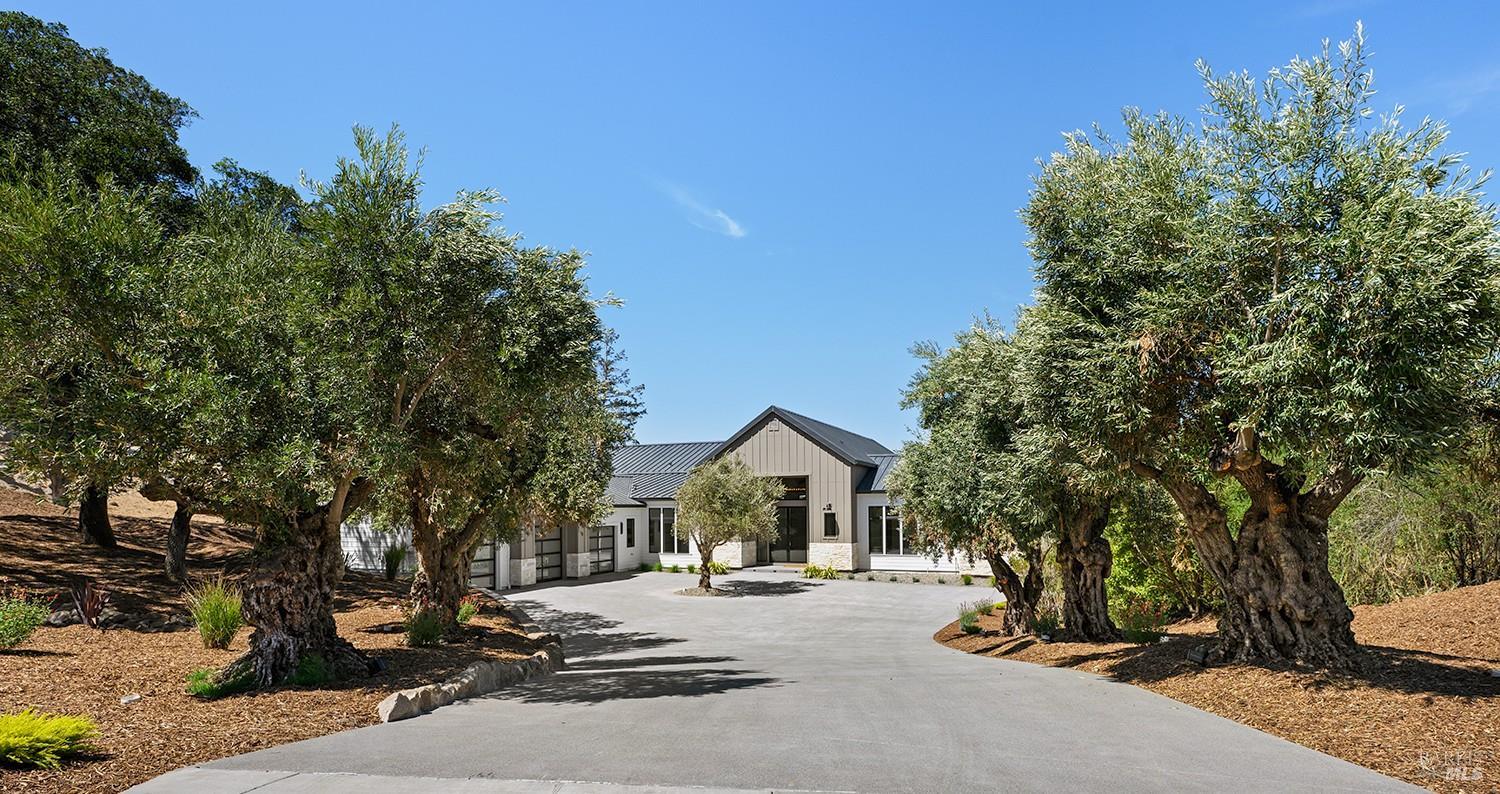 3979 Clearbrook Court Santa Rosa, CA 95403 - Photo 11 of 72 Gallery Image 11