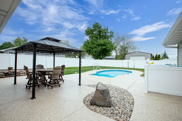 $449,900 | N1815 Municipal Drive, Greenville, WI 54942